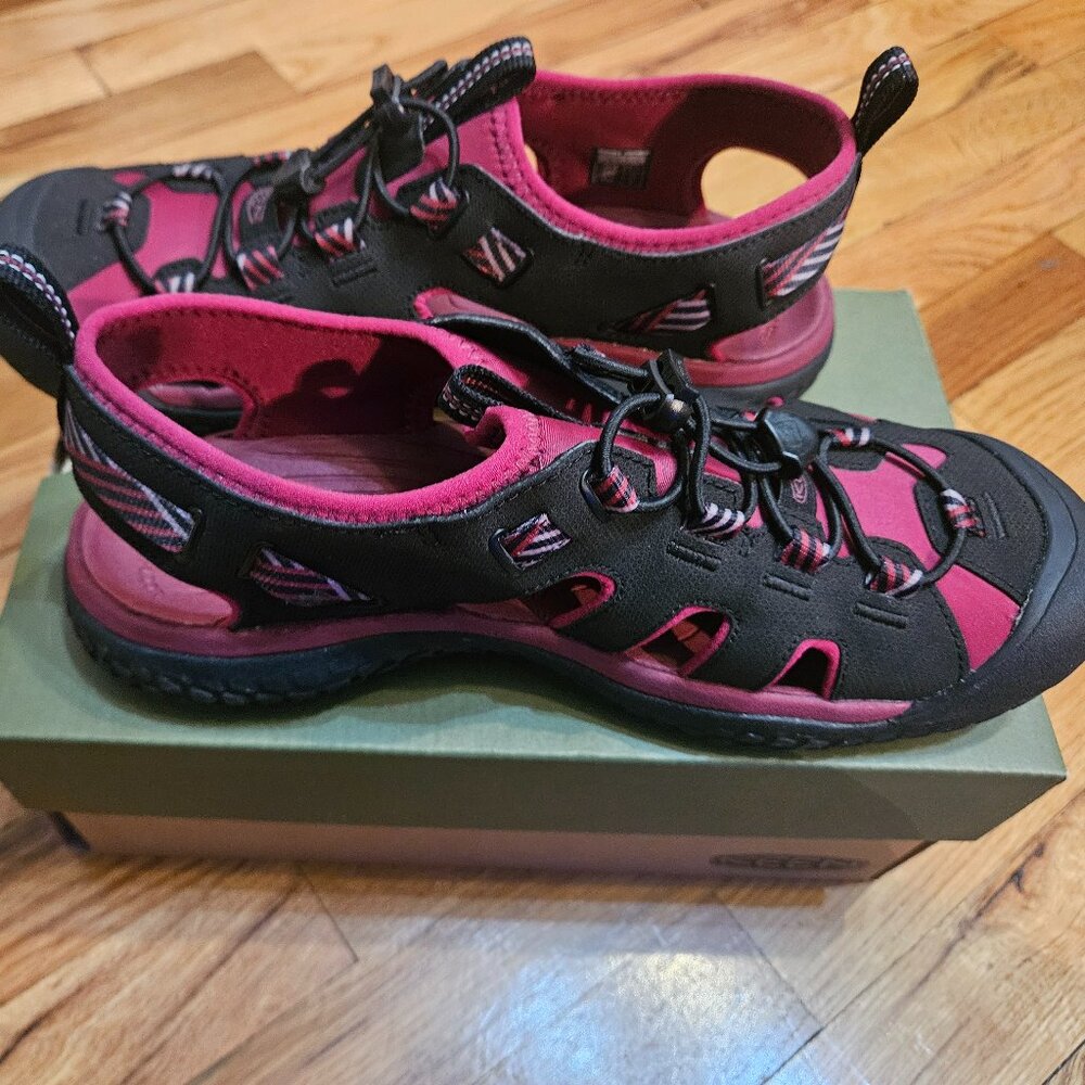 Women's Keen Footwear Solr Water Sandals For Hiking/Kayaking - Women's Size 10